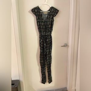 Hollister jumpsuit XS